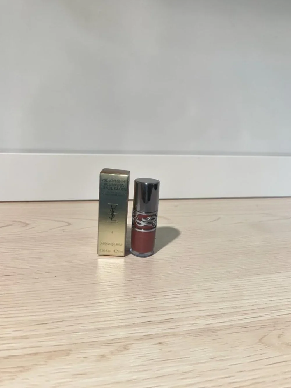 YSL Loveshine Plumping Lip Oil Gloss -  4 - HONEY PURE LOVE, NWT